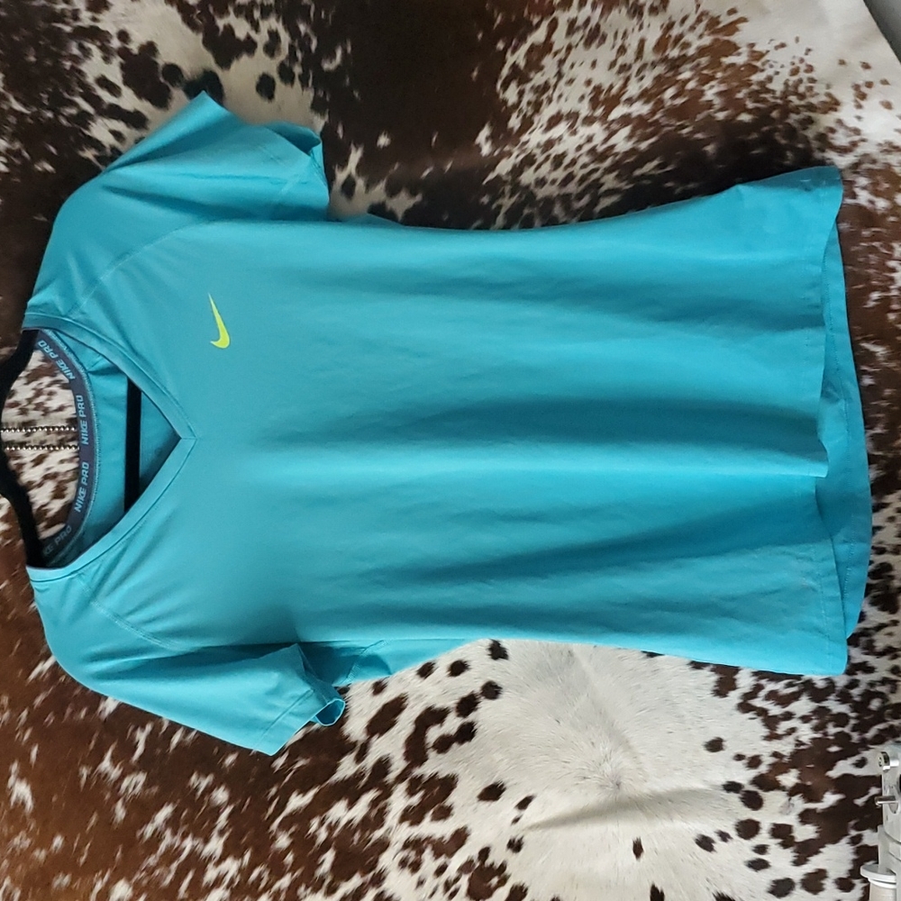 Nike pro shirt